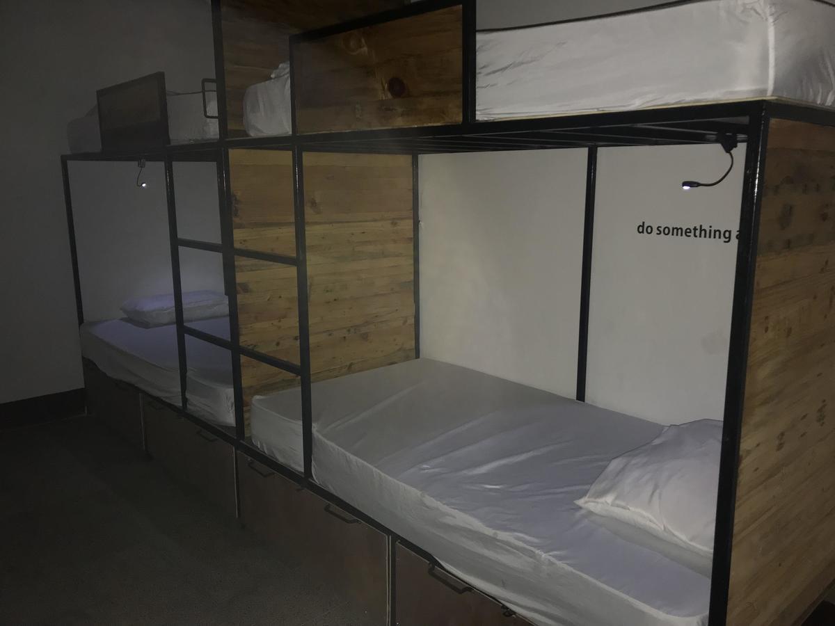 Bed in 10-Bed Mixed Dormitory Room